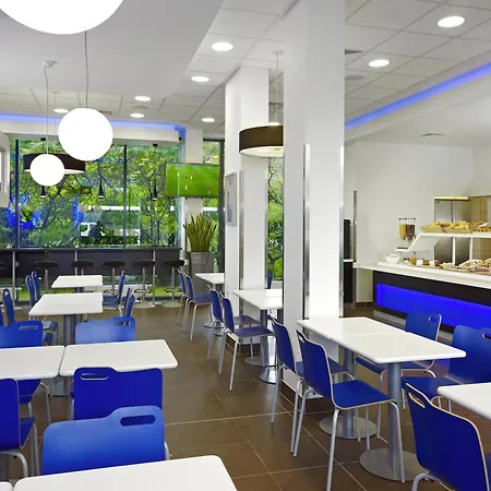 Ibis Budget Lleida-2
